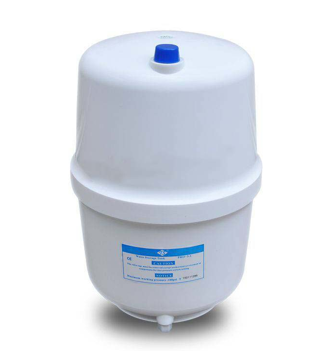 Накопительная емкость пластиковая (объем 3,2 Gal ) Китай